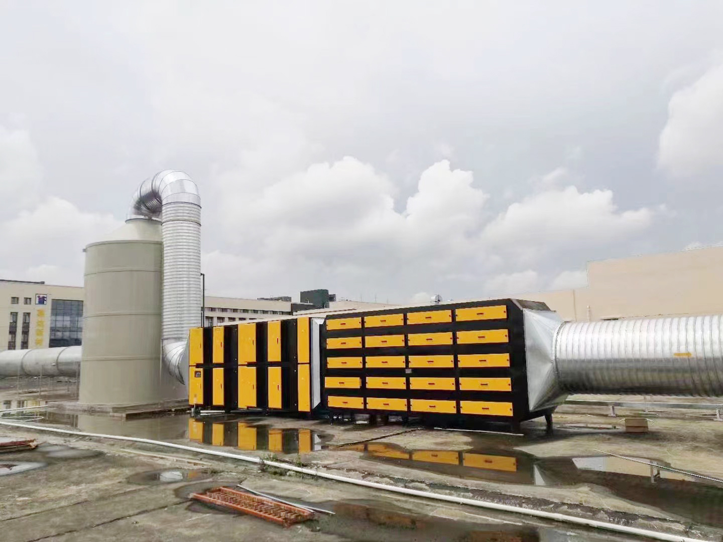 UV光解氧化活性炭一体机